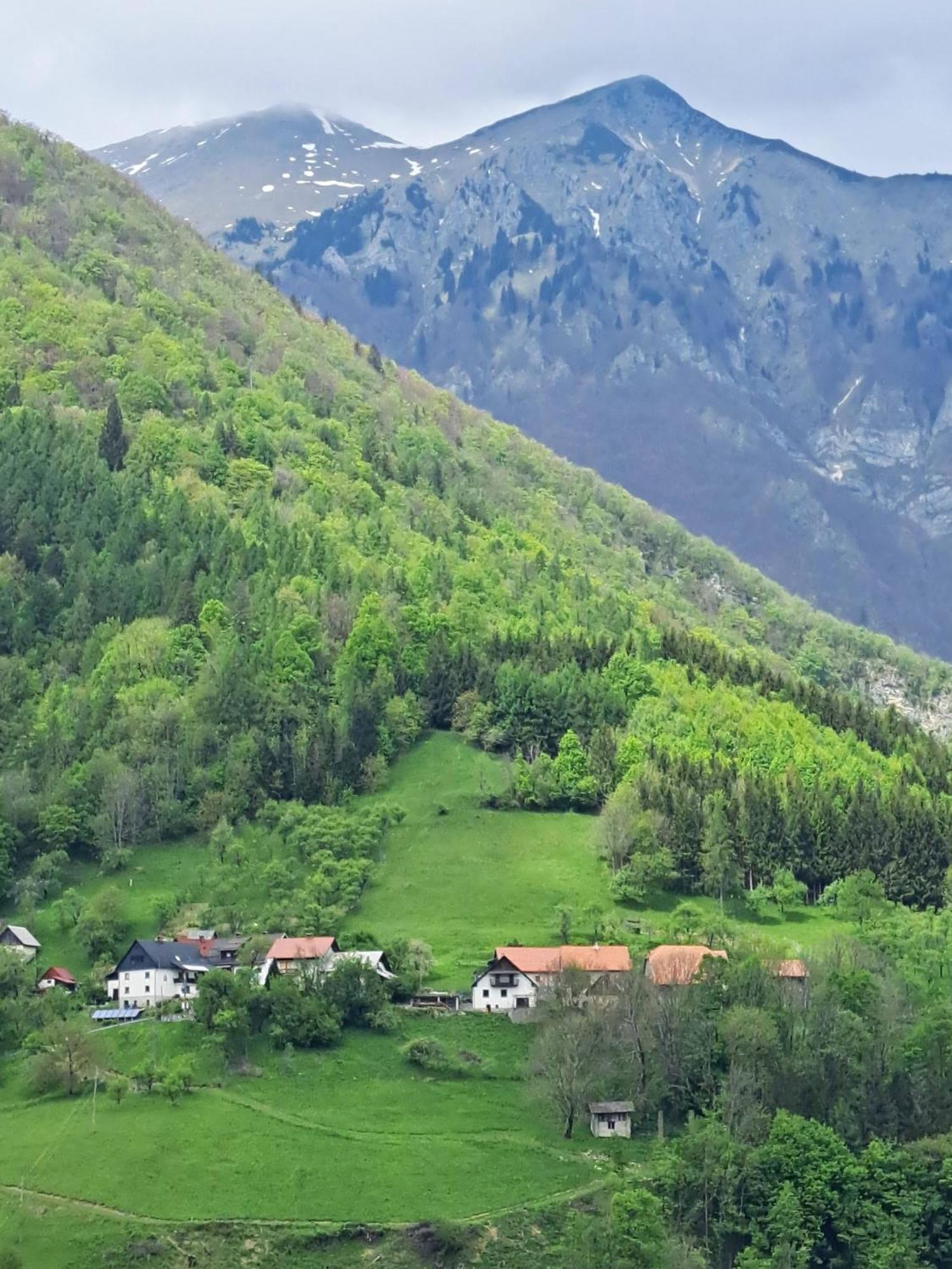 Hikers Hut Hisar Daire Podbrdo Dış mekan fotoğraf